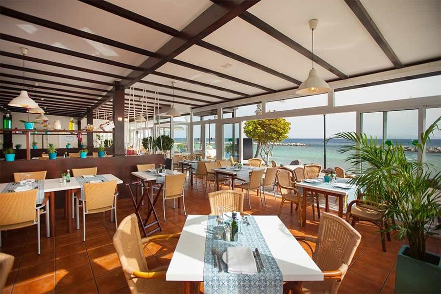 Flamingo Beach Resort Playa Blanca  Exterior photo
