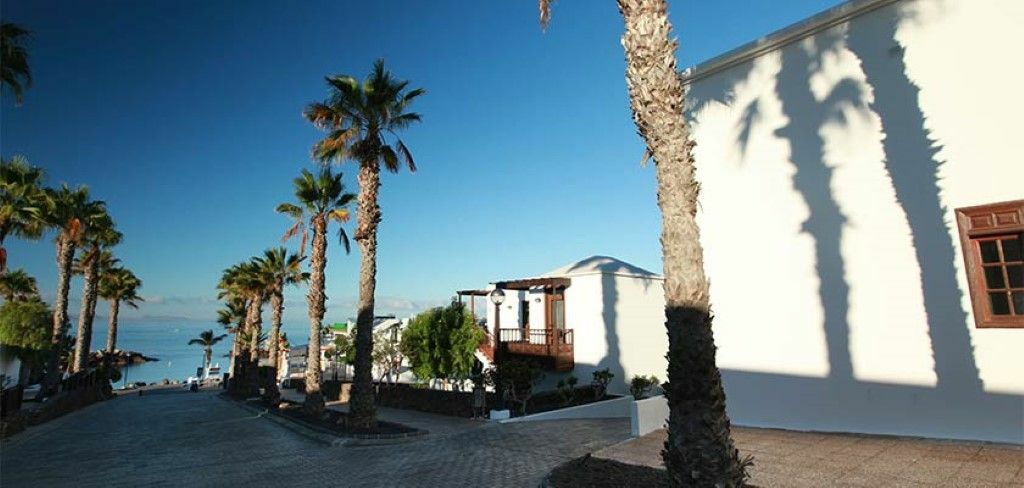 Flamingo Beach Resort Playa Blanca  Exterior photo